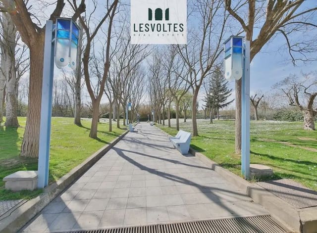 Local Comercial en La Bisbal d'Empordà en venta - 95.000 € (Ref: 10081896)