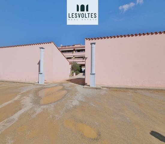 1 soverom Bedrift til salgs i La Bisbal d'Empordà med garasje - € 95 000 (Ref: 10081896)