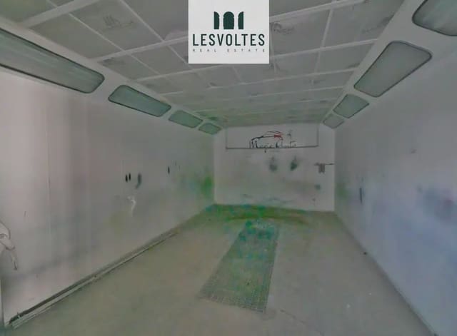 Local Comercial en La Bisbal d'Empordà en venta - 220.000 € (Ref: 10081898)