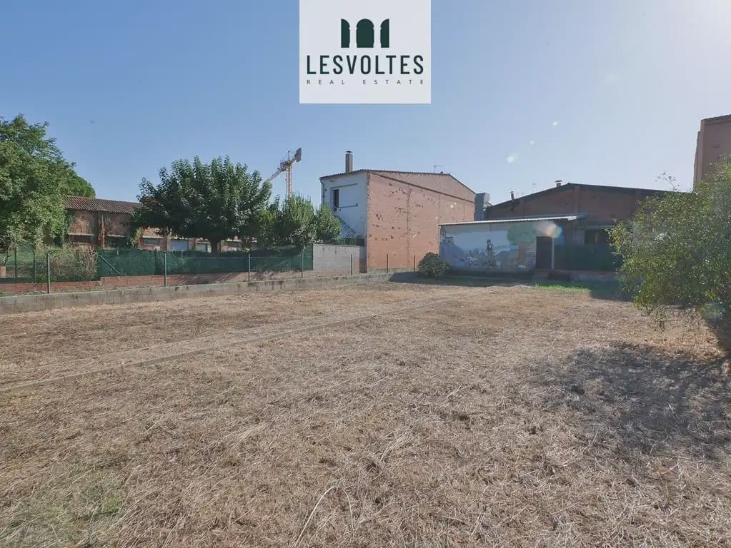 Local Comercial en La Bisbal d'Empordà en venta - 220.000 € (Ref: 10081898)