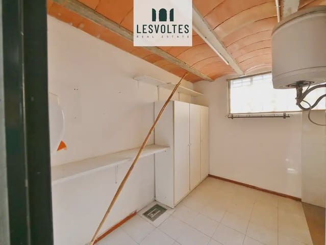 Local Comercial en La Bisbal d'Empordà en venta - 220.000 € (Ref: 10081898)