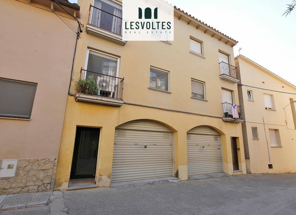 3 bedroom Flat for sale in Verges with garage - € 220,000 (Ref: 10081899)