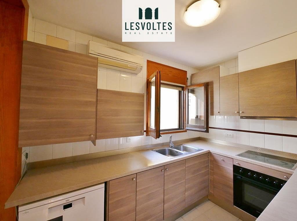3 bedroom Flat for sale in Verges with garage - € 220,000 (Ref: 10081899)