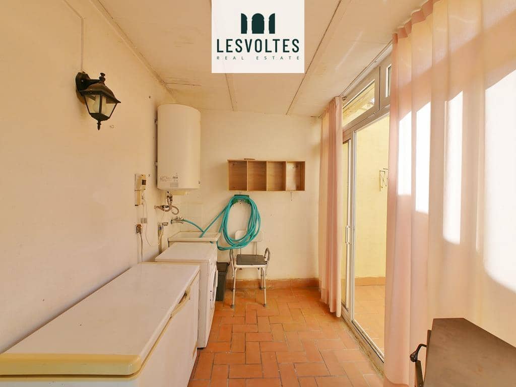 3 bedroom Flat for sale in Verges with garage - € 220,000 (Ref: 10081899)