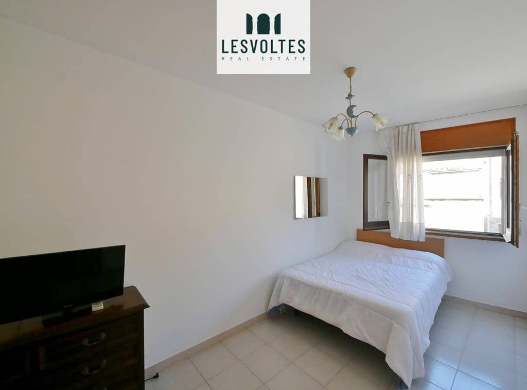 3 bedroom Flat for sale in Verges with garage - € 220,000 (Ref: 10081899)