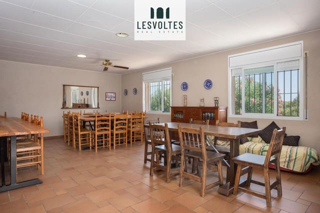 Chalet de 8 habitaciones en Calella de Palafrugell, Palafrugell en venta con piscina garaje - 1.800.000 € (Ref: 10081900)