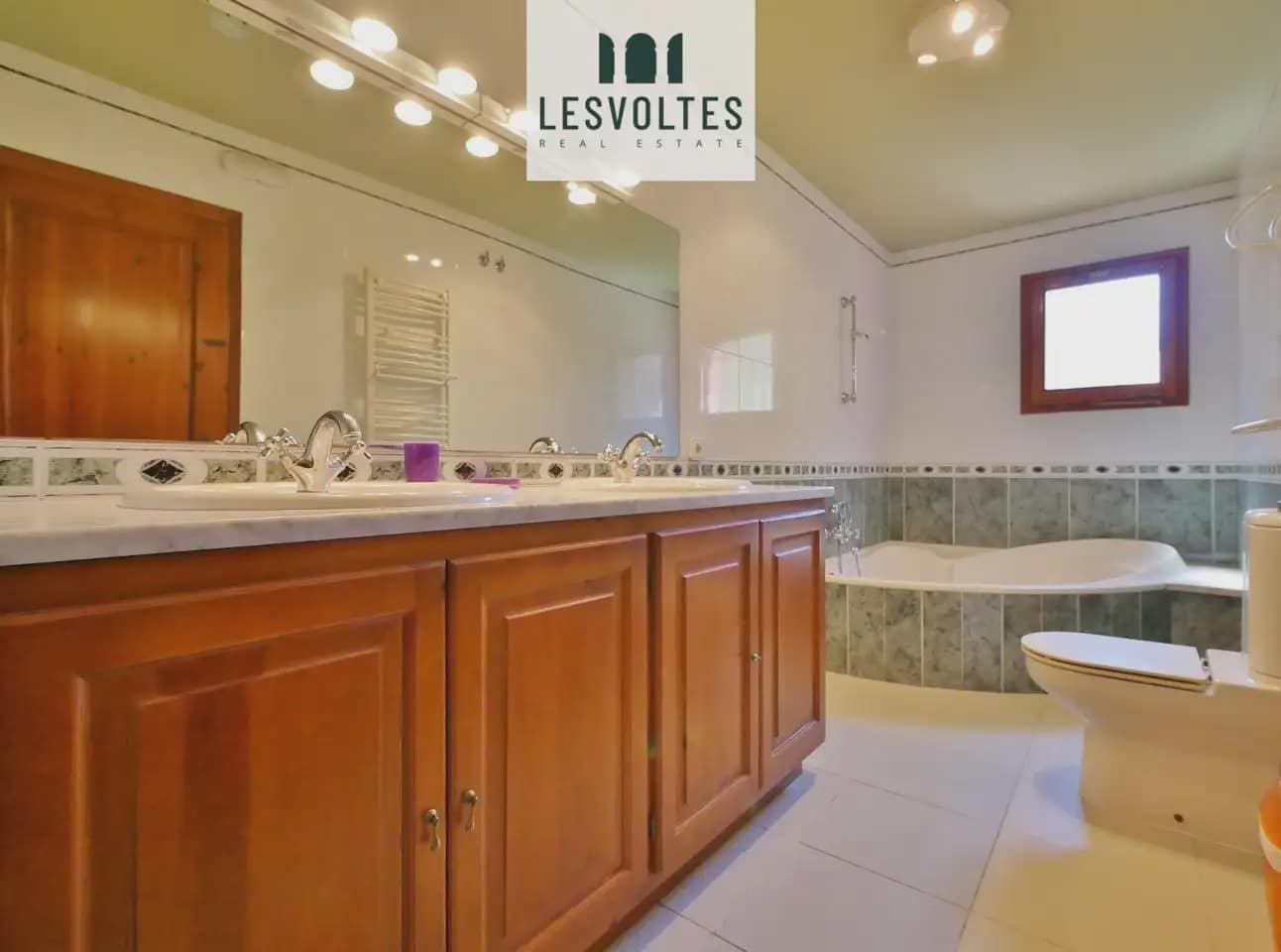 3 camera da letto Villetta Bifamiliare in vendita in Palafrugell con garage - 750.000 € (Rif: 10081901)