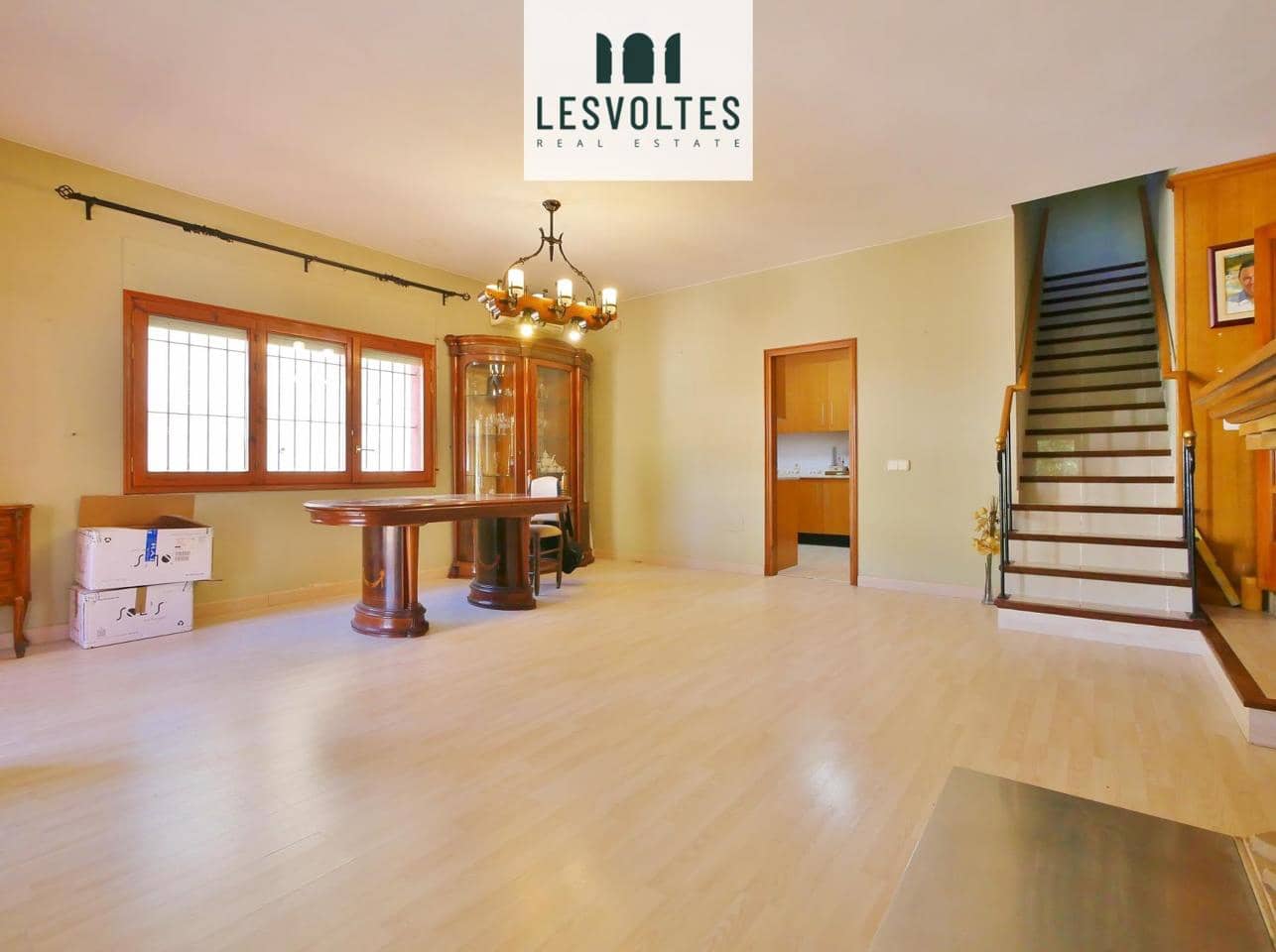 3 bedroom Villa for sale in Tamariu with garage - € 750,000 (Ref: 10081901)