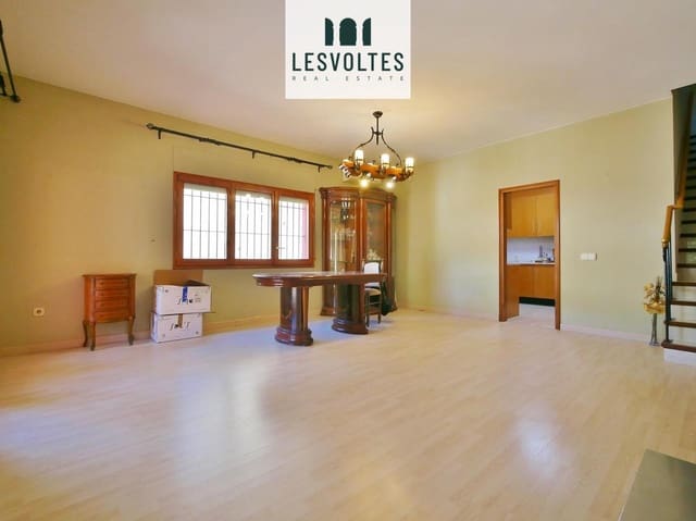 Chalet de 3 habitaciones en Tamariu, Palafrugell en venta con garaje - 750.000 € (Ref: 10081901)