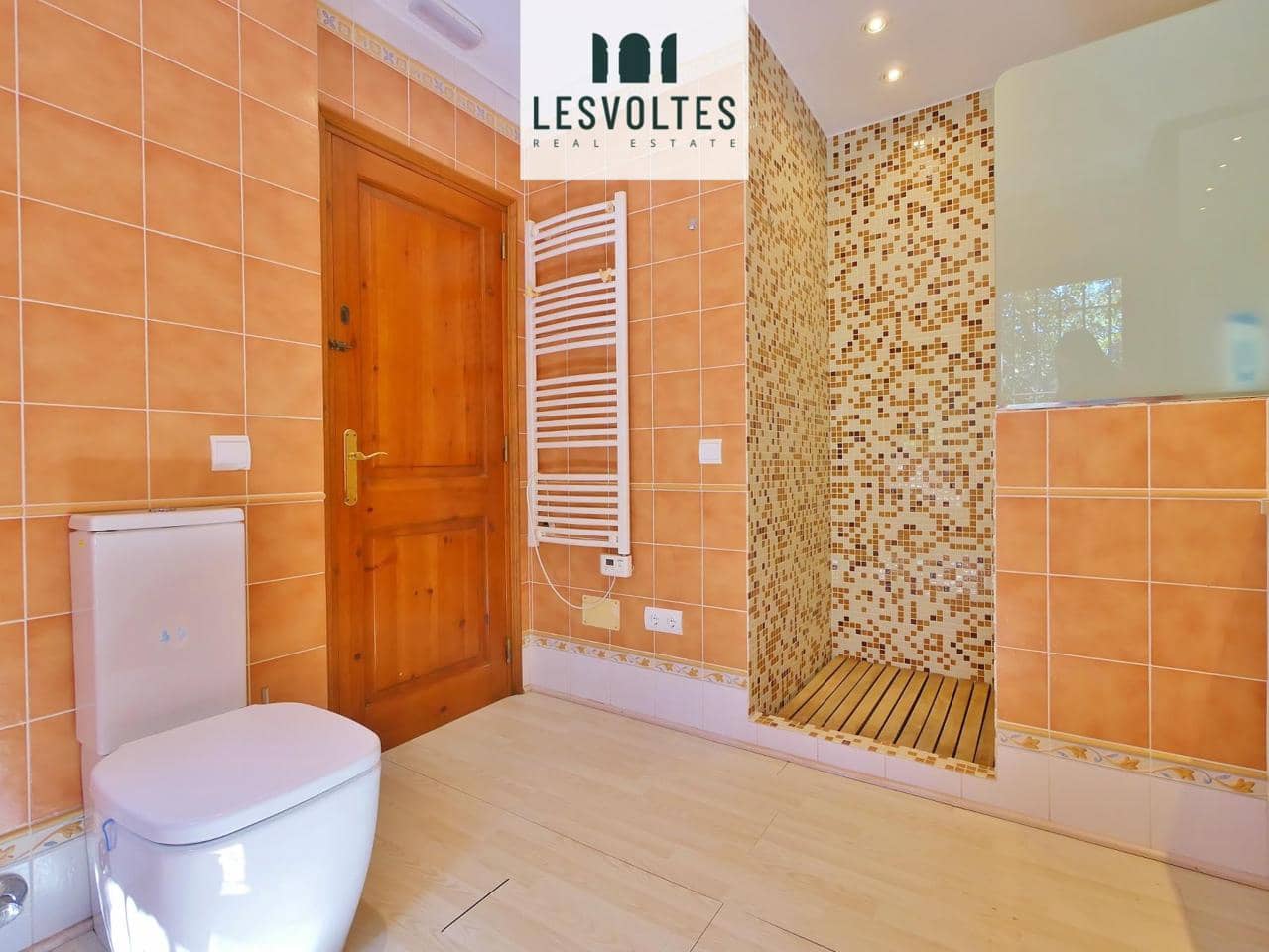 3 bedroom Villa for sale in Tamariu with garage - € 750,000 (Ref: 10081901)
