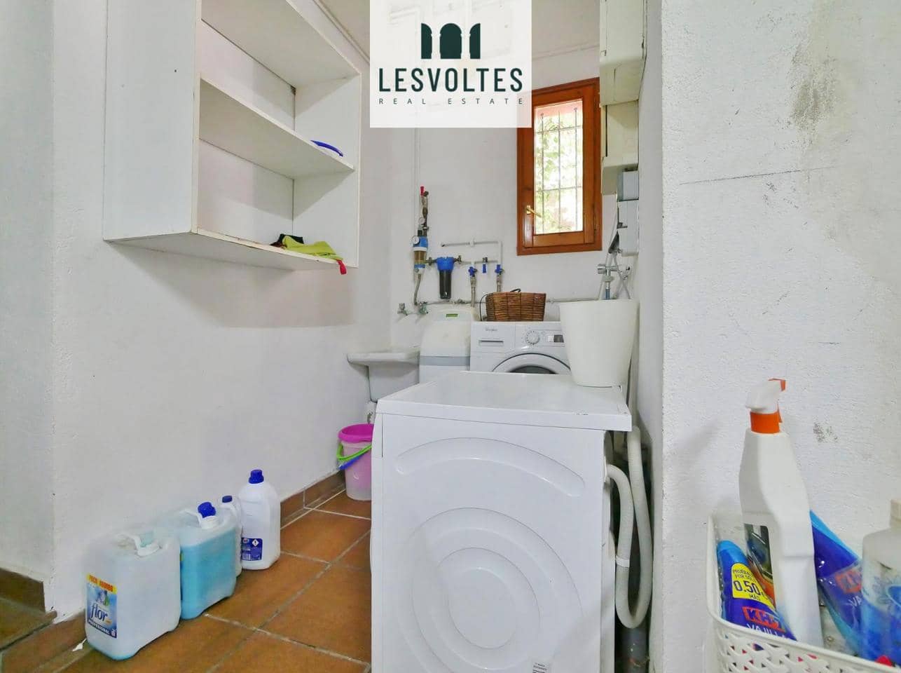 3 bedroom Villa for sale in Tamariu with garage - € 750,000 (Ref: 10081901)