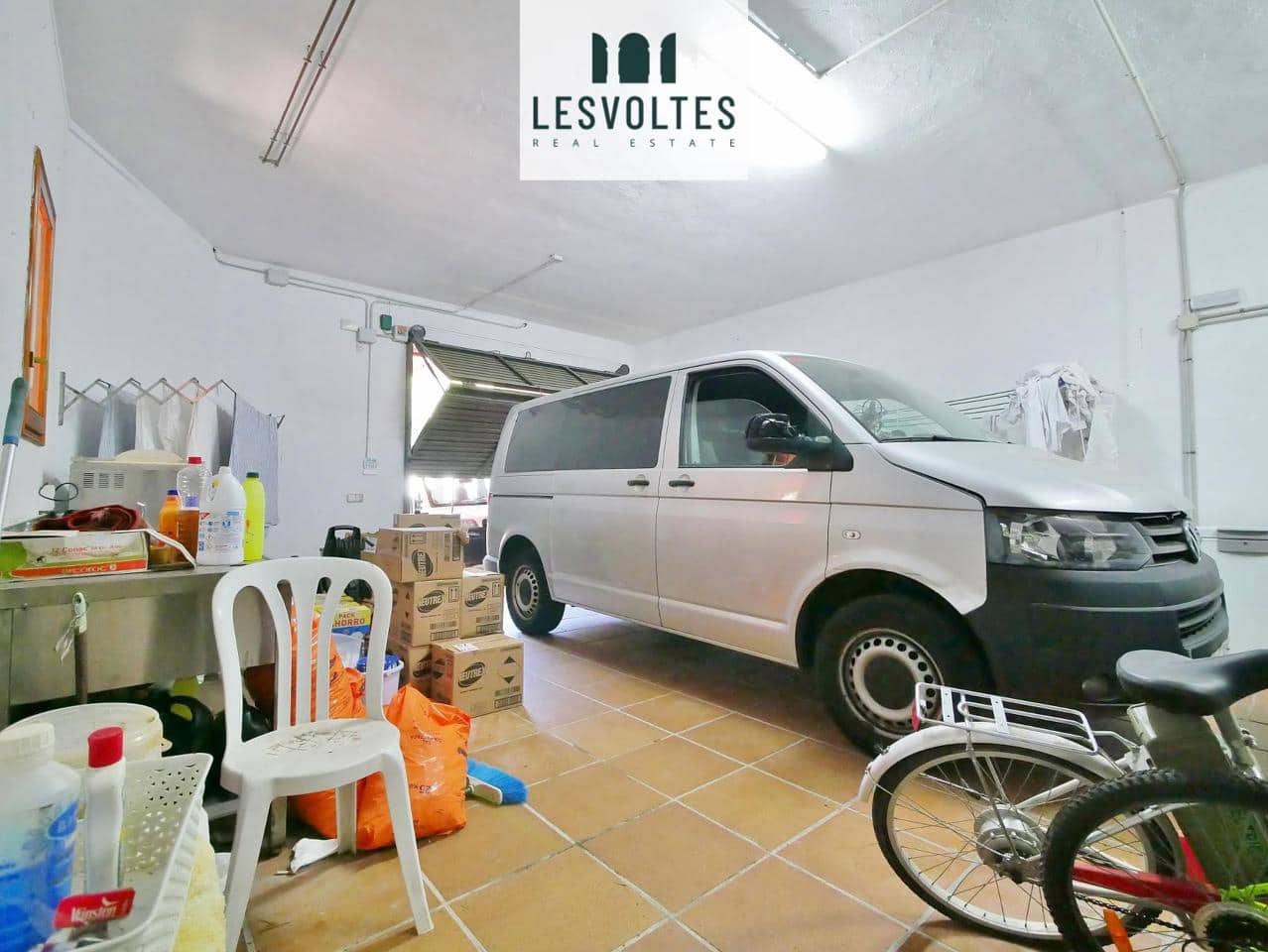 3 bedroom Villa for sale in Tamariu with garage - € 750,000 (Ref: 10081901)