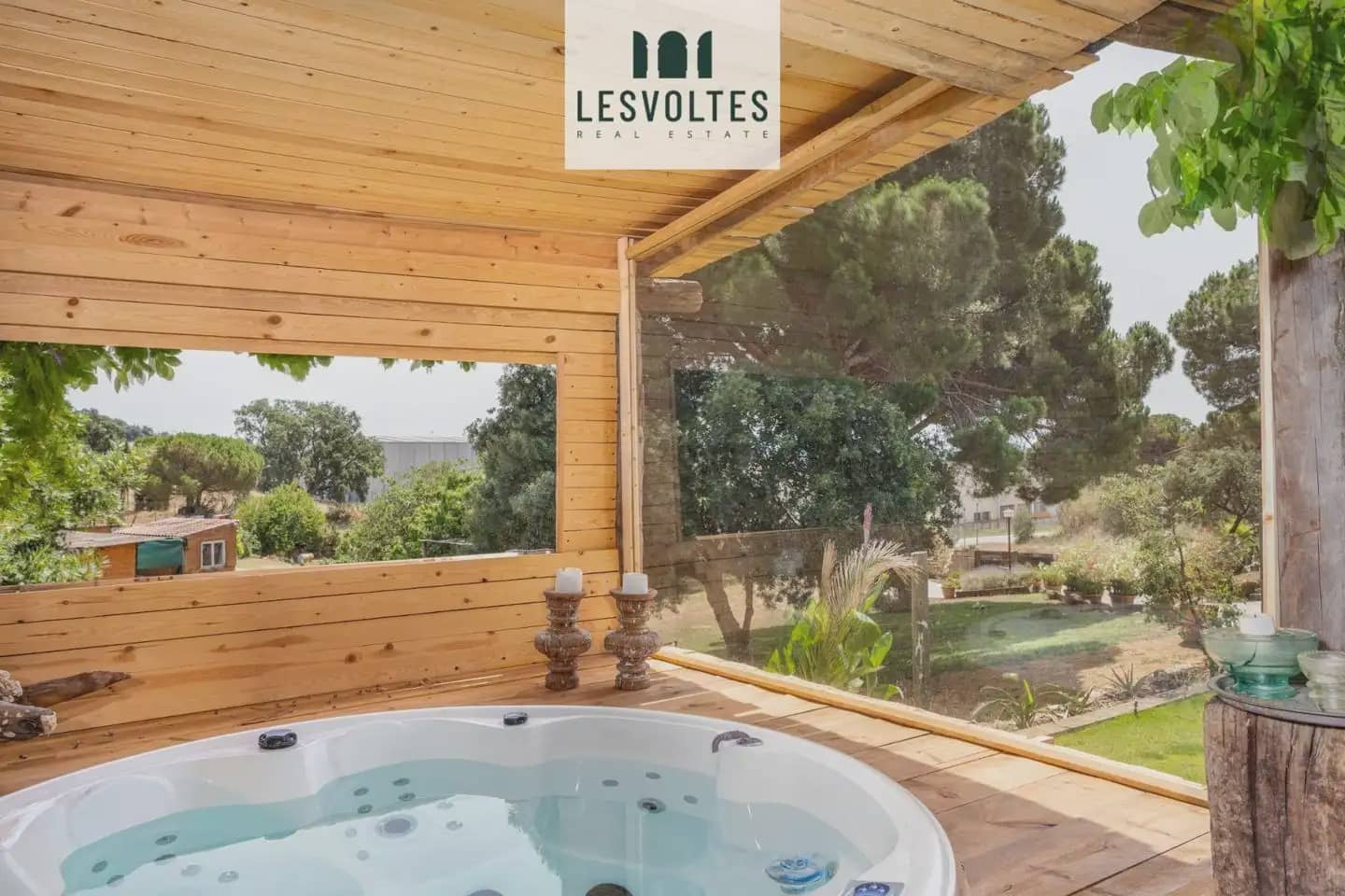 5 chambre Finca/Maison de Campagne à vendre à Mont-ras avec piscine - 2 500 000 € (Ref: 10081902)
