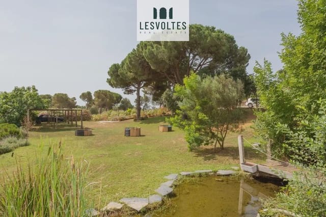5 chambre Finca/Maison de Campagne à vendre à Mont-ras avec piscine - 2 500 000 € (Ref: 10081902)