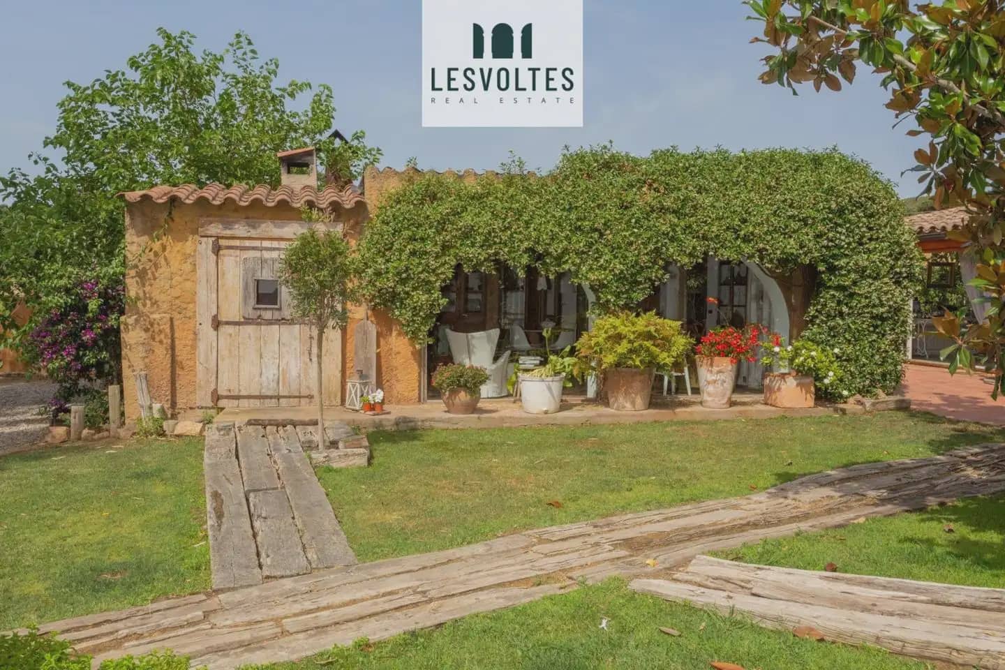 5 chambre Finca/Maison de Campagne à vendre à Mont-ras avec piscine - 2 500 000 € (Ref: 10081902)