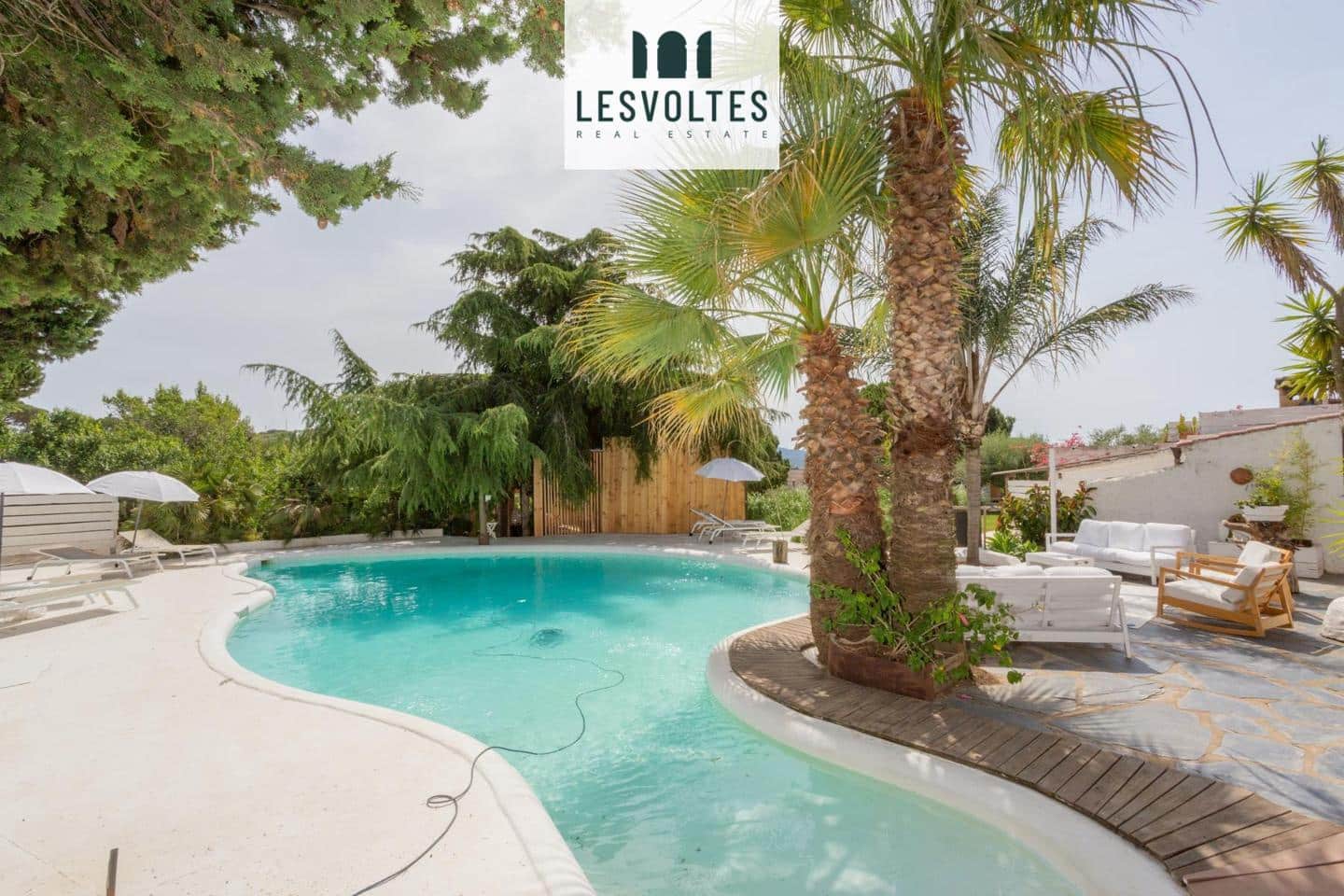 5 bedroom Villa for sale in Mont-ras with pool - € 2,500,000 (Ref: 10081902)