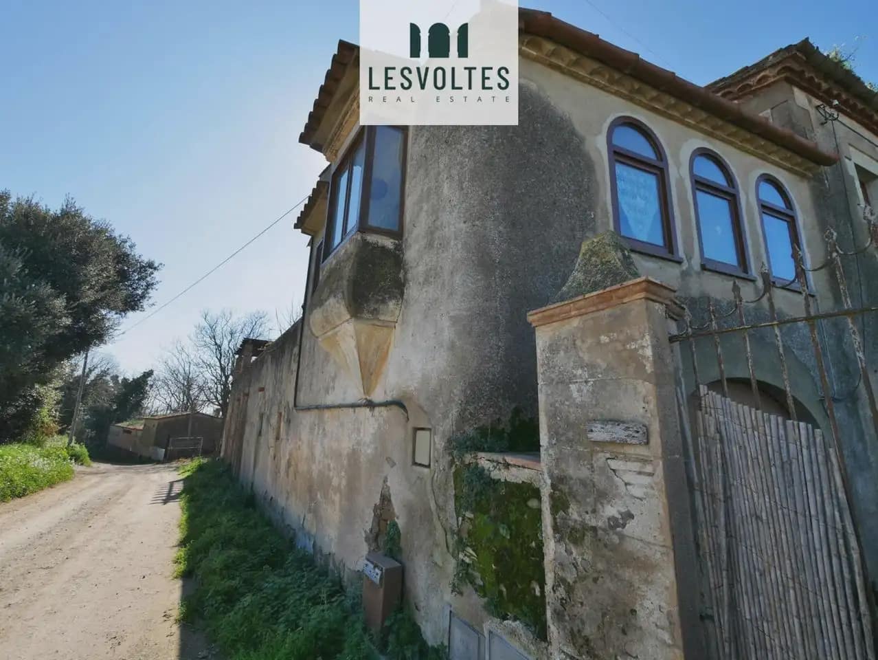 4 chambre Finca/Maison de Campagne à vendre à Rupia avec garage - 1 000 000 € (Ref: 10081903)