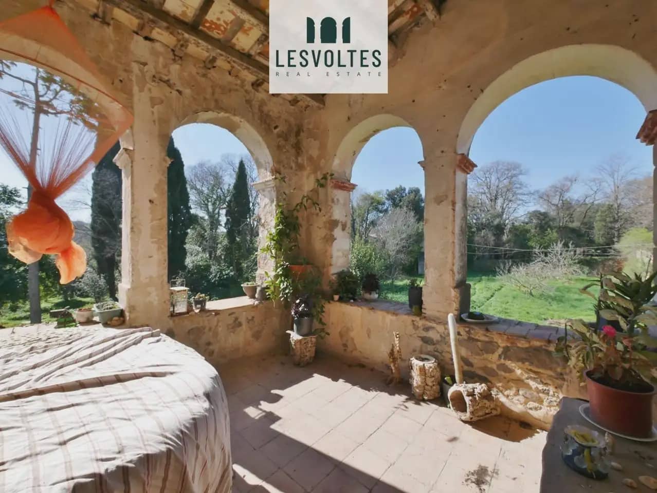 4 chambre Finca/Maison de Campagne à vendre à Rupia avec garage - 1 000 000 € (Ref: 10081903)