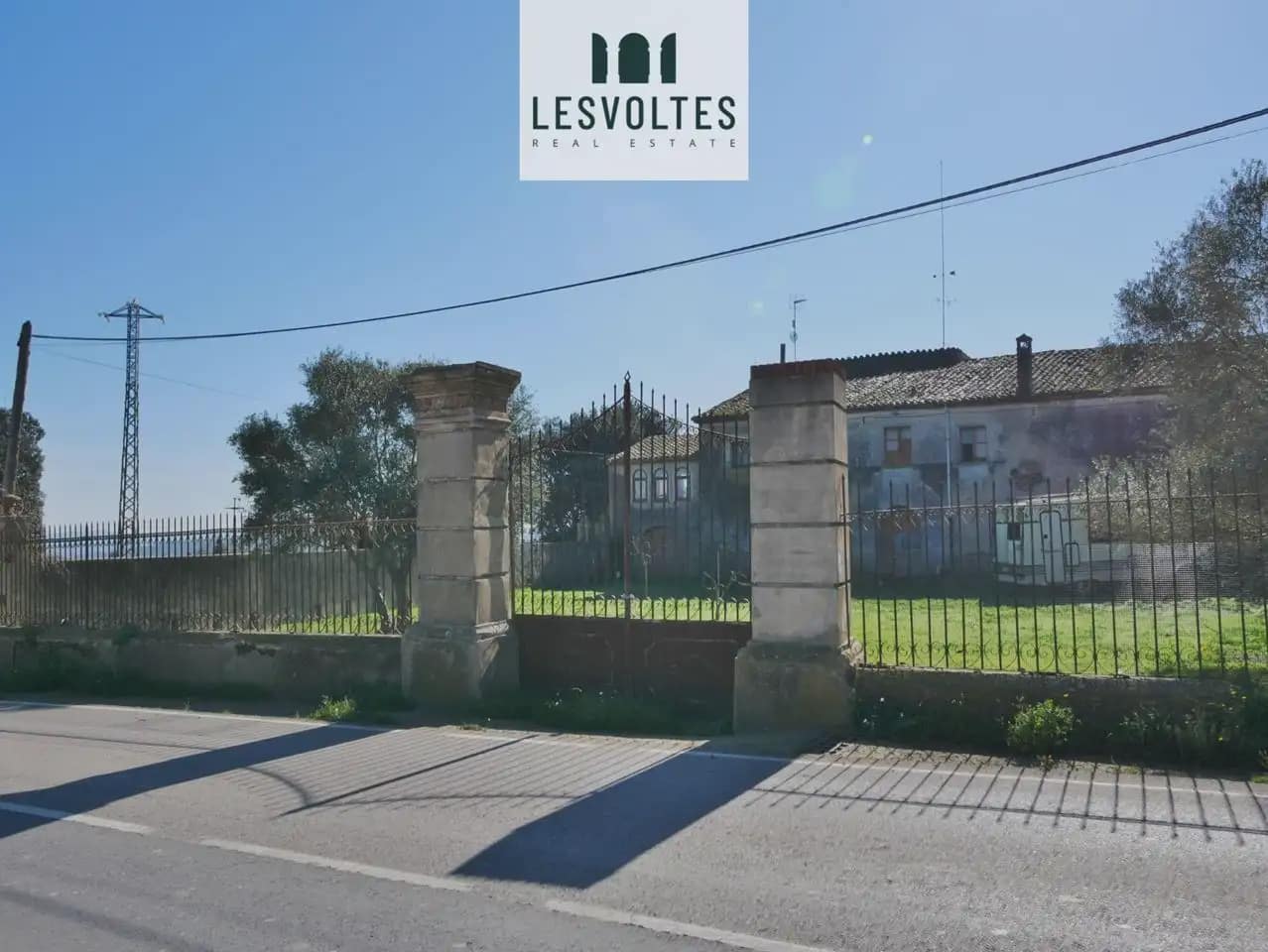 4 chambre Finca/Maison de Campagne à vendre à Rupia avec garage - 1 000 000 € (Ref: 10081903)
