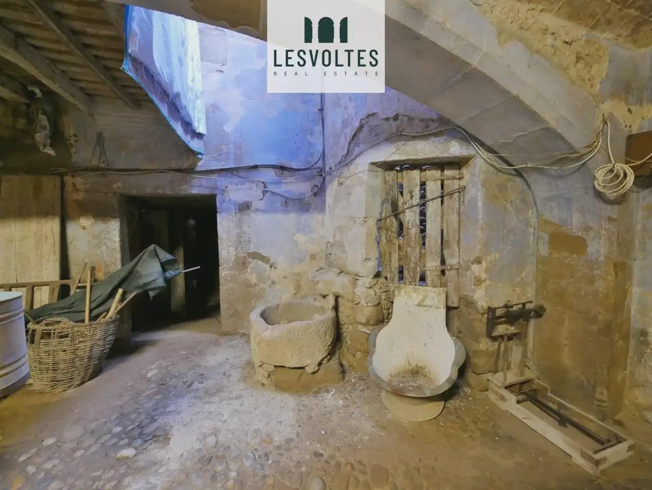 4 chambre Finca/Maison de Campagne à vendre à Rupia avec garage - 1 000 000 € (Ref: 10081903)