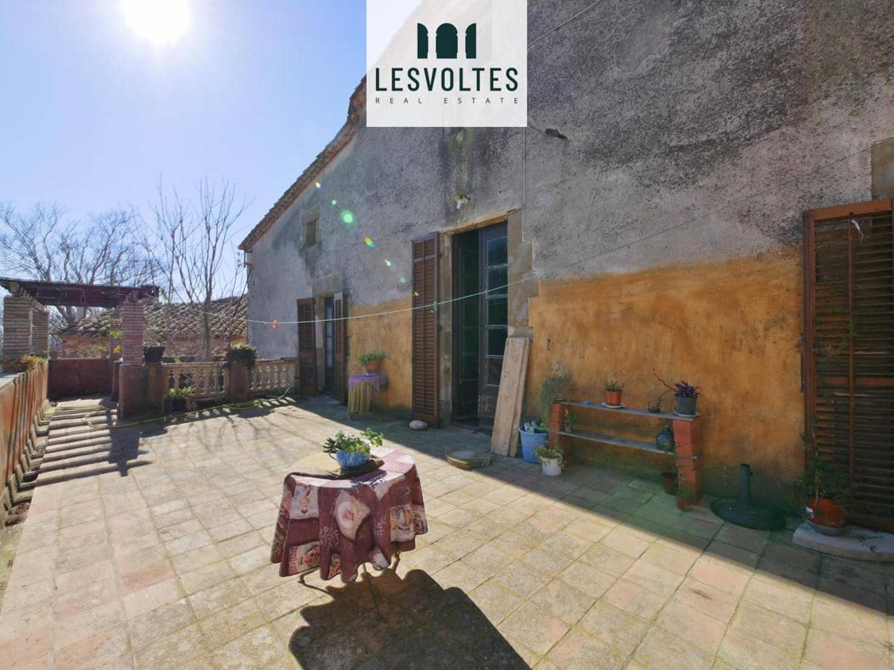 4 bedroom Villa for sale in Rupia with garage - € 1,000,000 (Ref: 10081903)