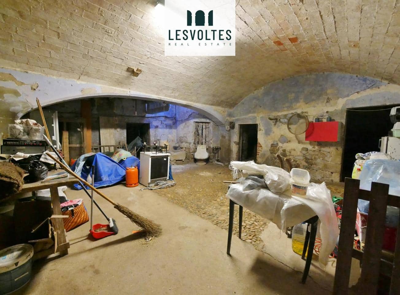4 bedroom Villa for sale in Rupia with garage - € 1,000,000 (Ref: 10081903)