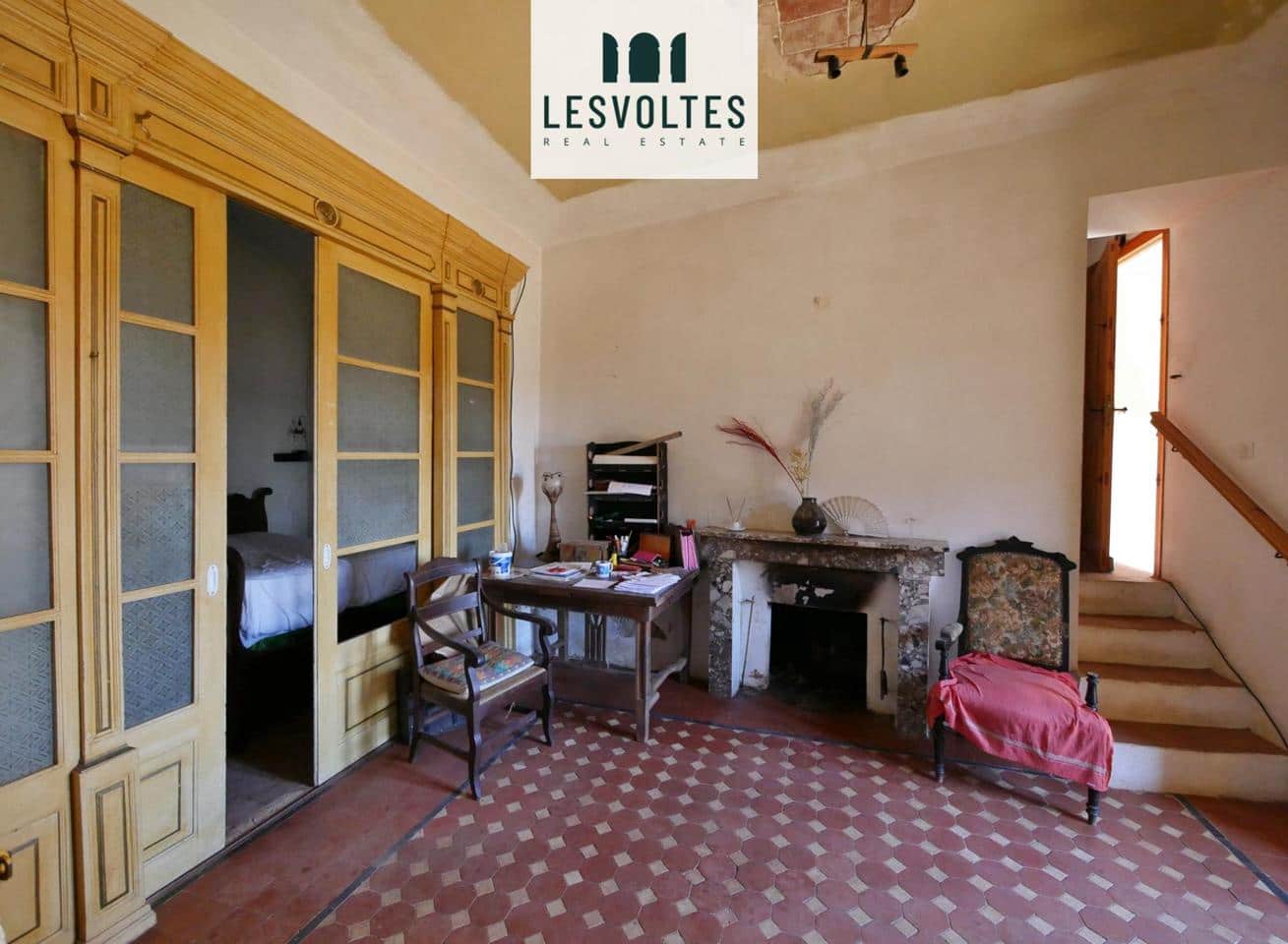 4 bedroom Villa for sale in Rupia with garage - € 1,000,000 (Ref: 10081903)