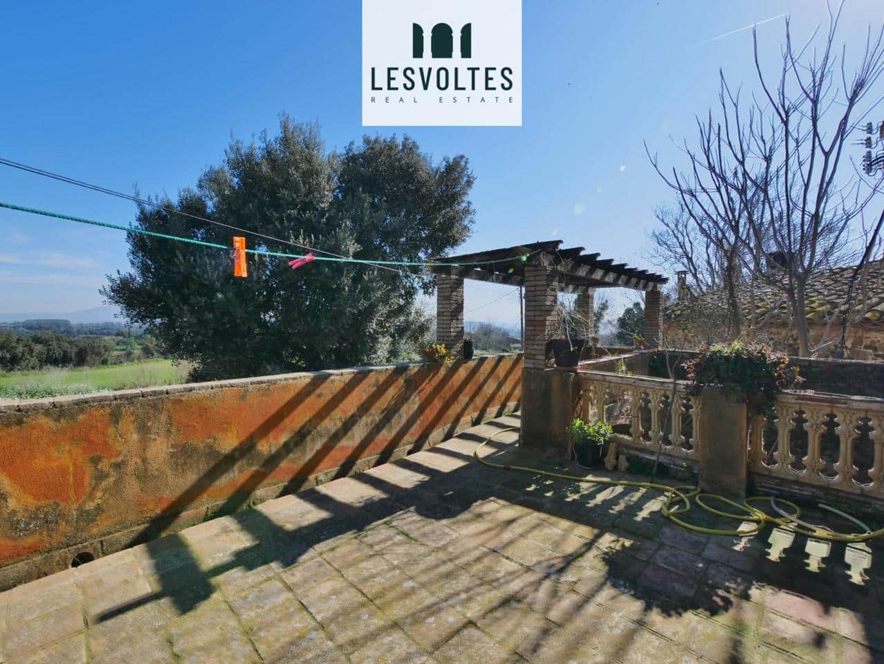 4 bedroom Villa for sale in Rupia with garage - € 1,000,000 (Ref: 10081903)