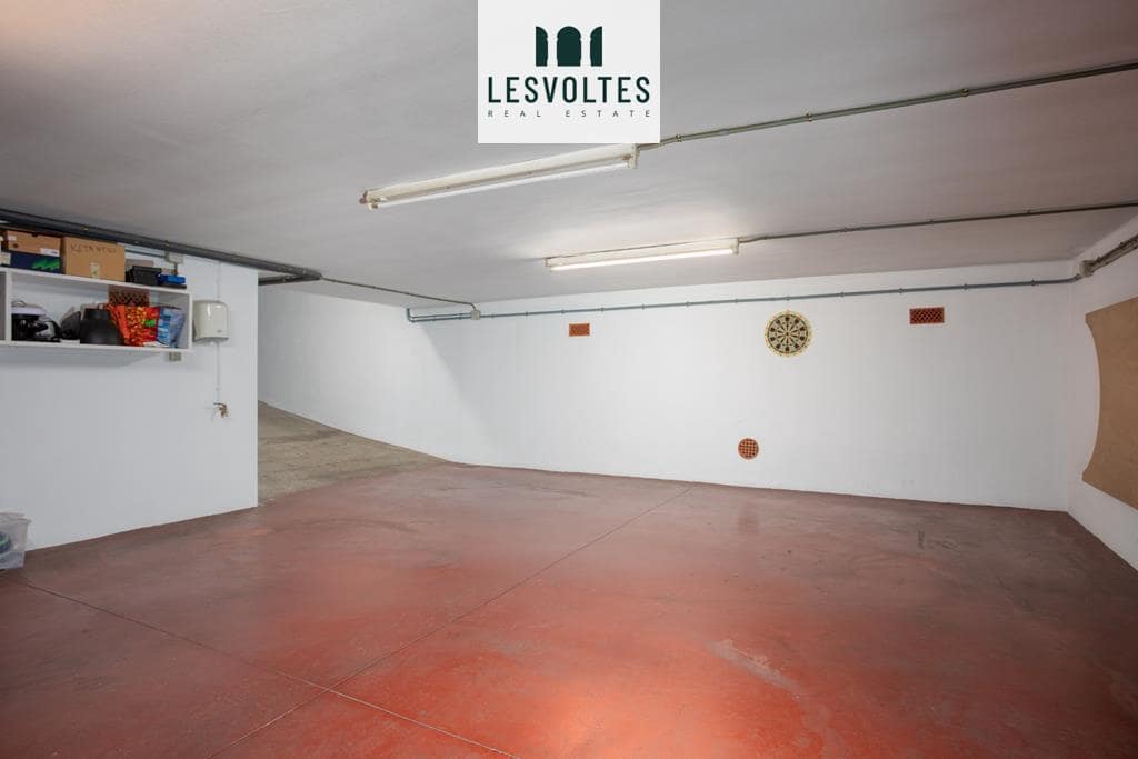 3 bedroom Villa for sale in La Bisbal d'Emporda with pool garage - € 740,000 (Ref: 10081905)