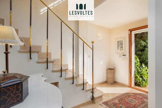 3 Zimmer Villa zu verkaufen in La Bisbal d'Empordà mit Pool Garage - 740.000 € (Ref: 10081905)