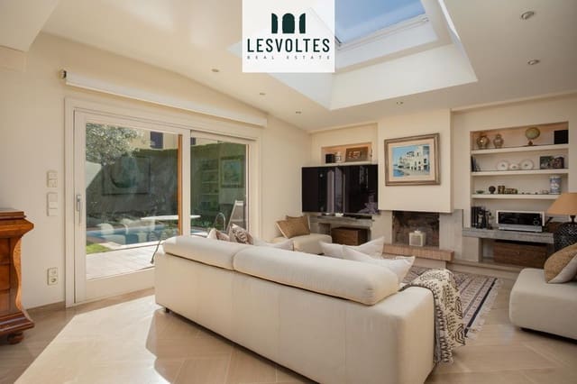 3 Zimmer Villa zu verkaufen in La Bisbal d'Empordà mit Pool Garage - 740.000 € (Ref: 10081905)