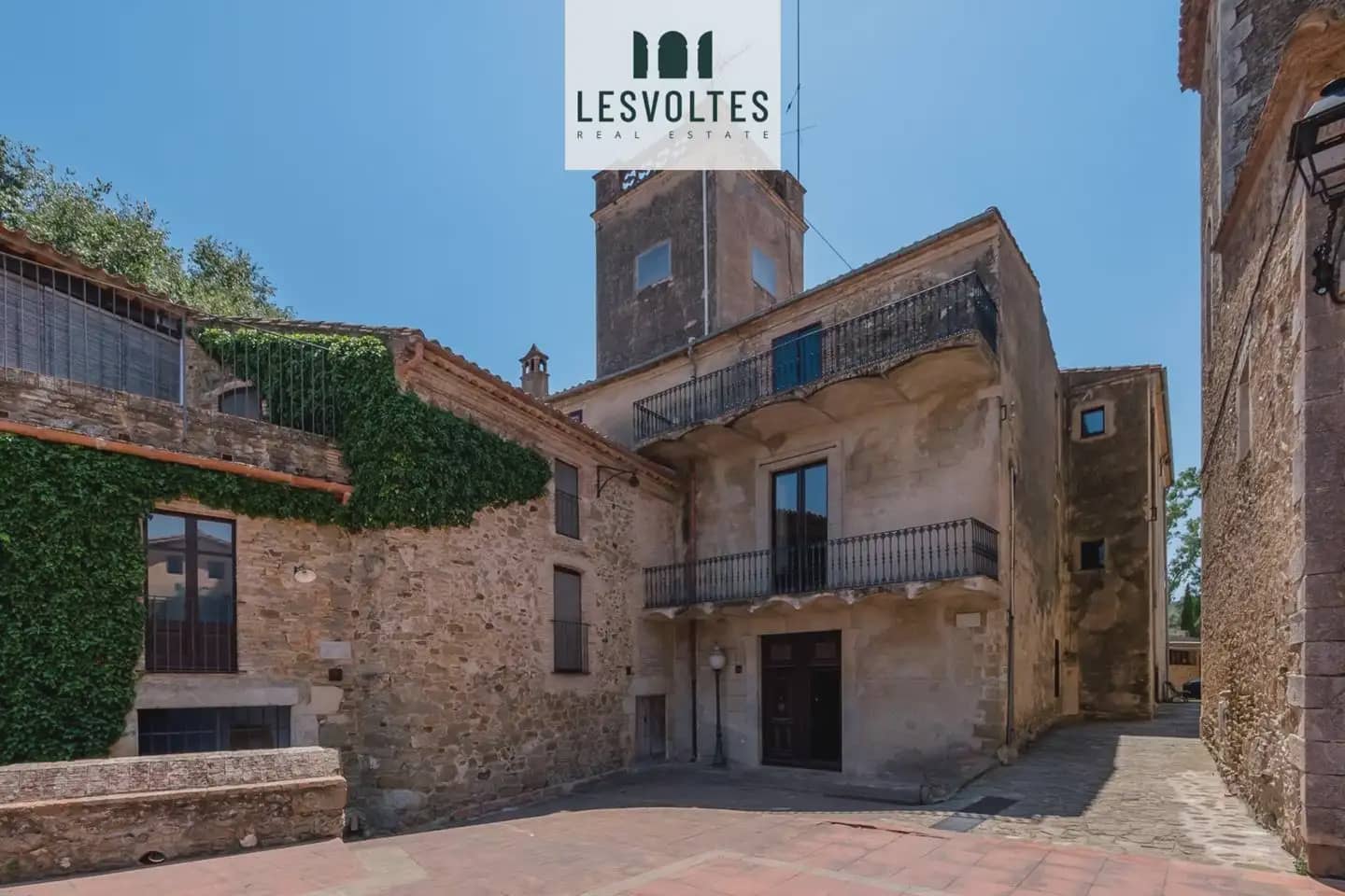 7 chambre Finca/Maison de Campagne à vendre à Sant Marti Vell avec garage - 3 800 000 € (Ref: 10081906)
