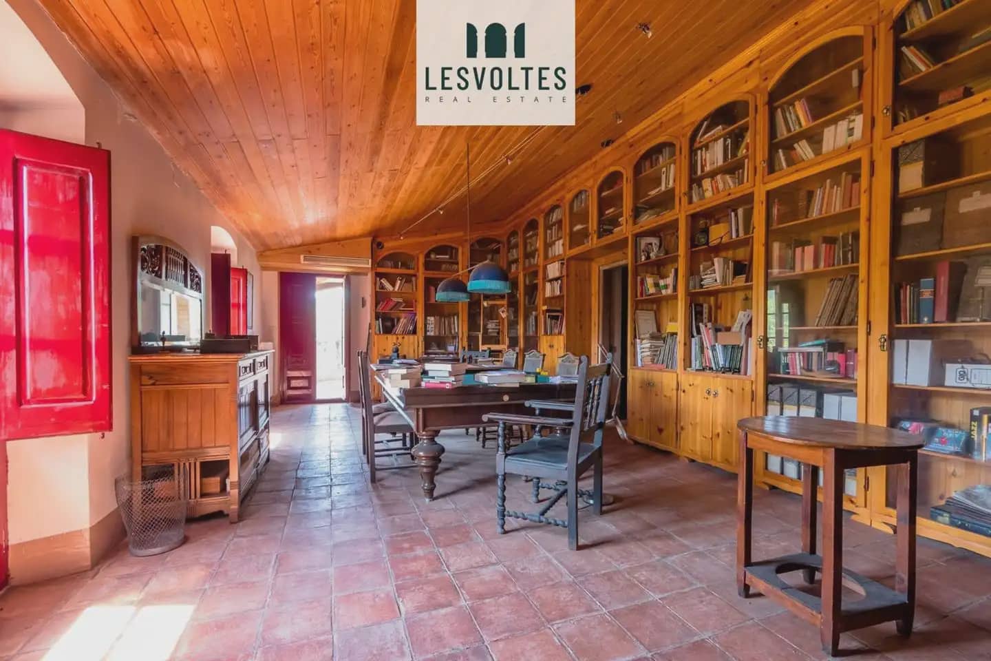 7 chambre Finca/Maison de Campagne à vendre à Sant Marti Vell avec garage - 3 800 000 € (Ref: 10081906)