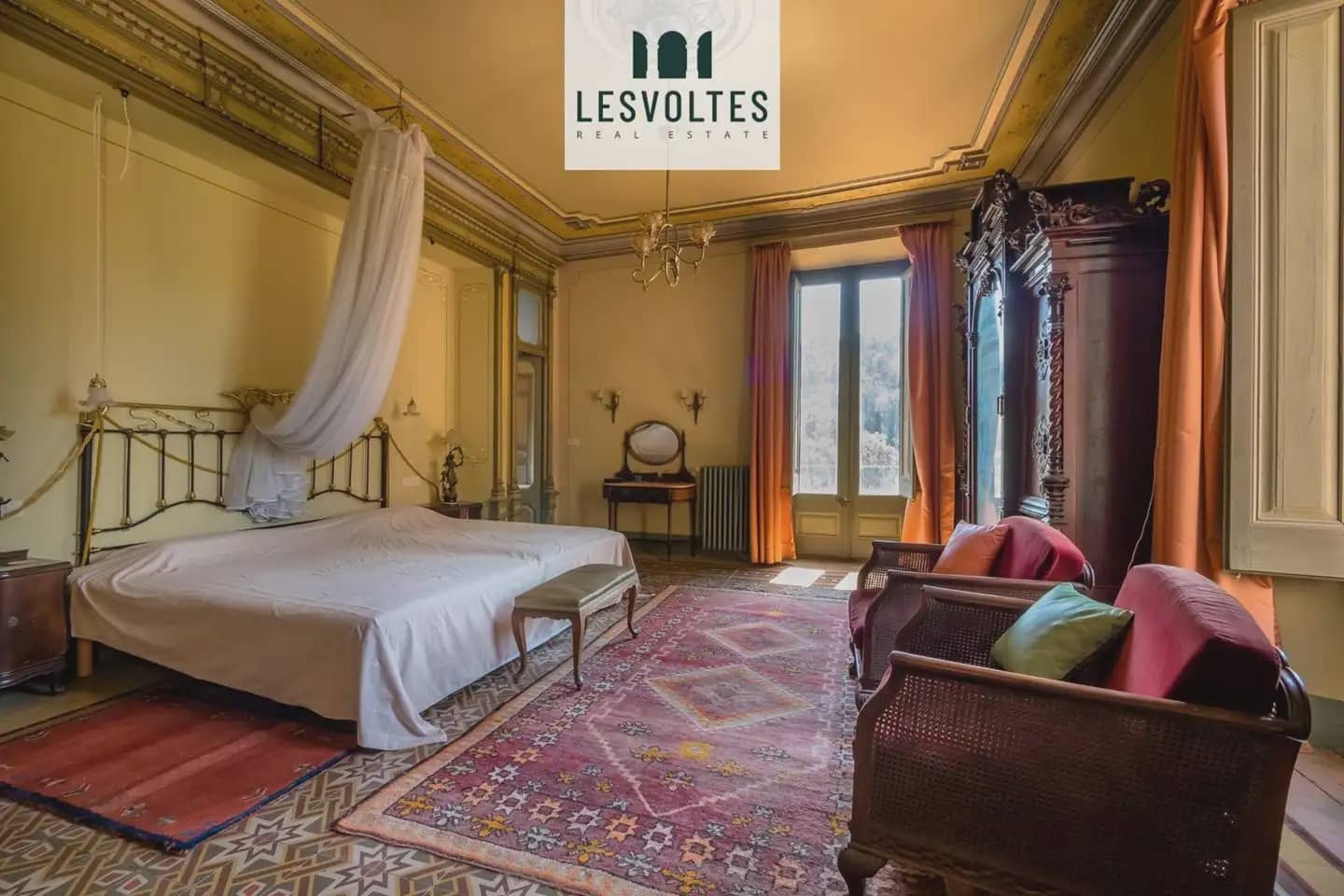 7 chambre Finca/Maison de Campagne à vendre à Sant Marti Vell avec garage - 3 800 000 € (Ref: 10081906)