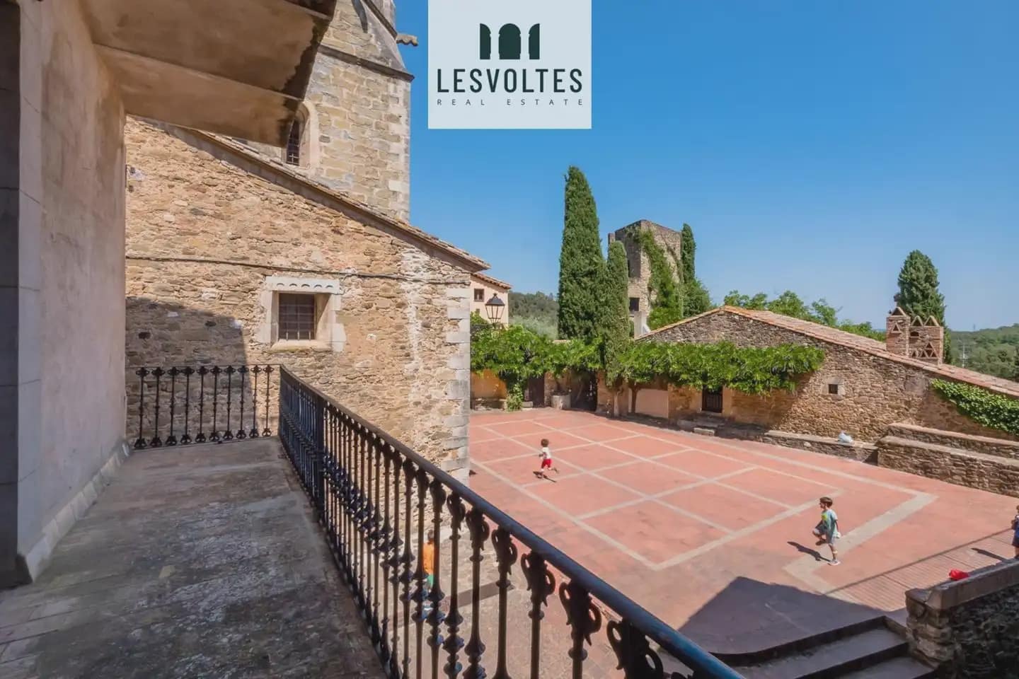 7 chambre Finca/Maison de Campagne à vendre à Sant Marti Vell avec garage - 3 800 000 € (Ref: 10081906)