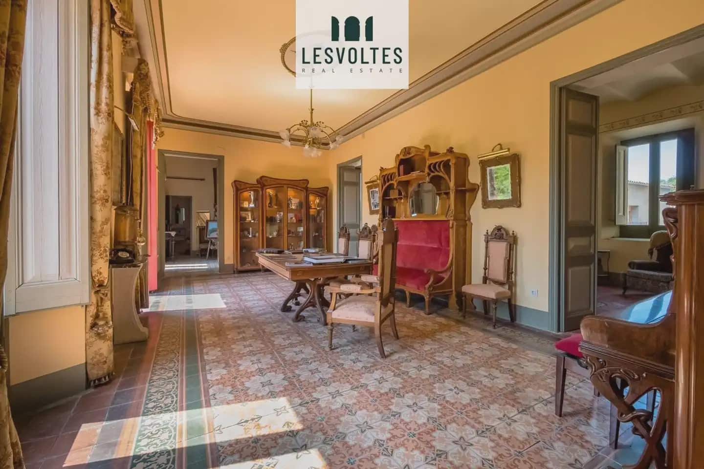 7 chambre Finca/Maison de Campagne à vendre à Sant Marti Vell avec garage - 3 800 000 € (Ref: 10081906)
