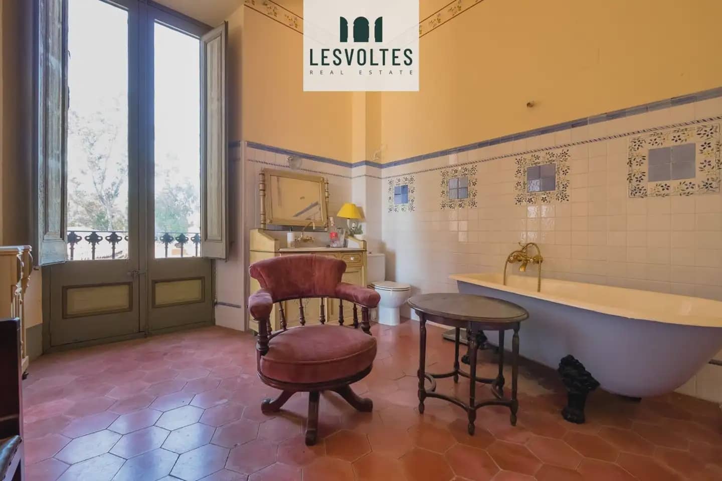 7 chambre Finca/Maison de Campagne à vendre à Sant Marti Vell avec garage - 3 800 000 € (Ref: 10081906)