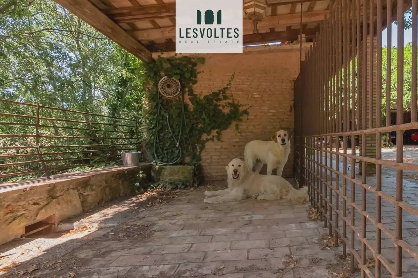 7 chambre Finca/Maison de Campagne à vendre à Sant Marti Vell avec garage - 3 800 000 € (Ref: 10081906)