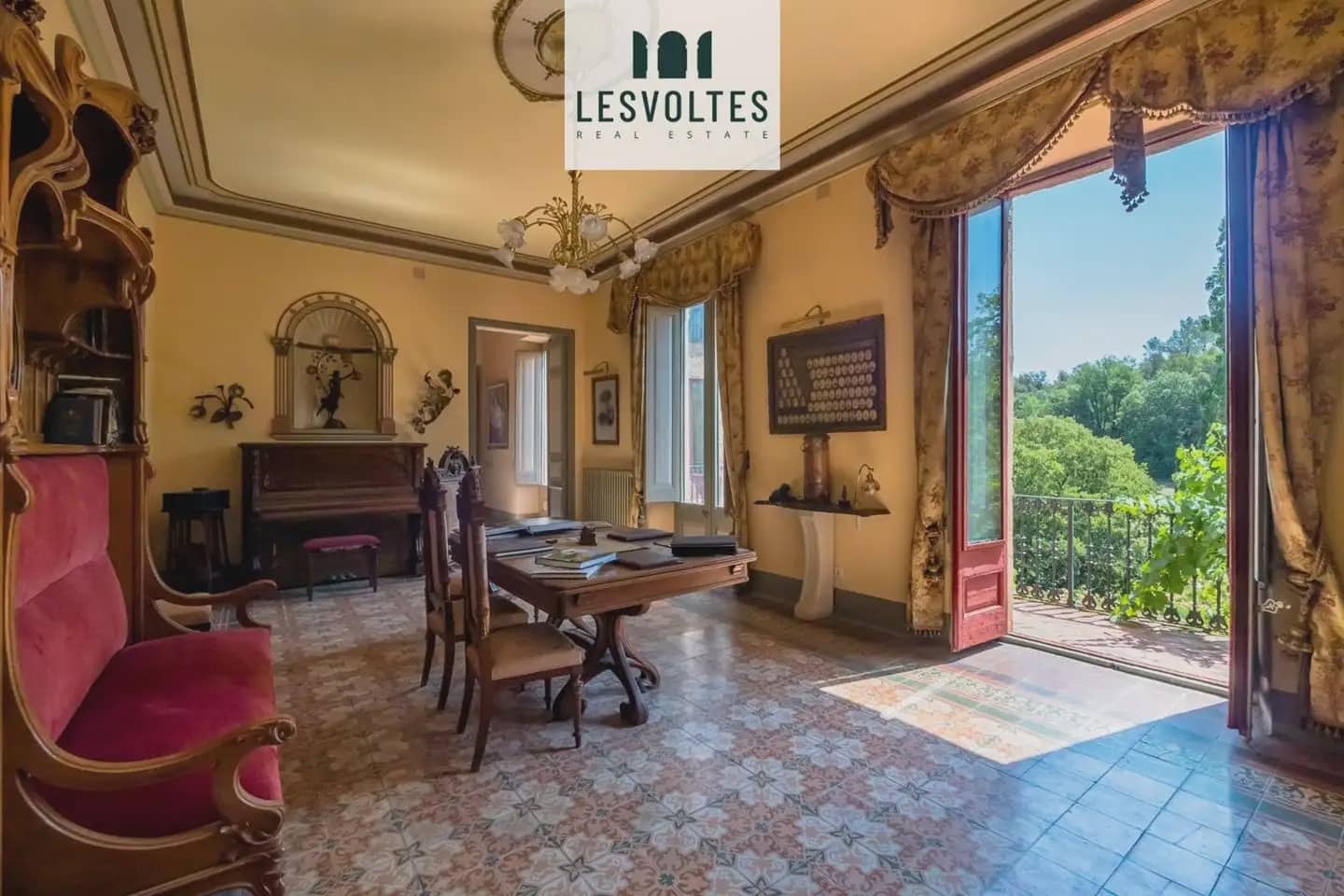 7 chambre Finca/Maison de Campagne à vendre à Sant Marti Vell avec garage - 3 800 000 € (Ref: 10081906)