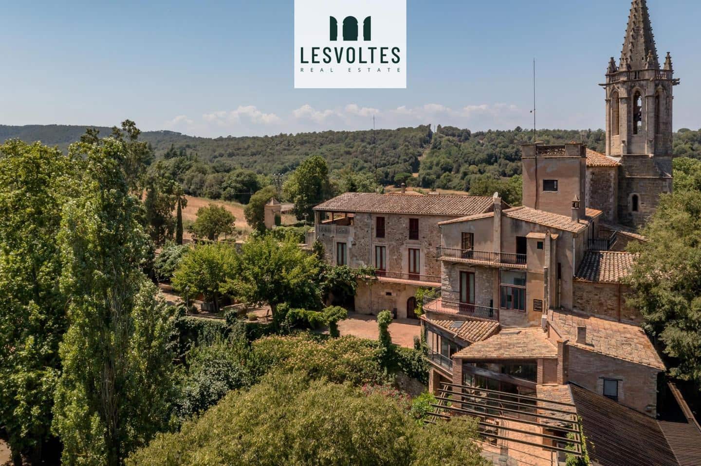 7 bedroom Villa for sale in Sant Marti Vell with garage - € 3,800,000 (Ref: 10081906)