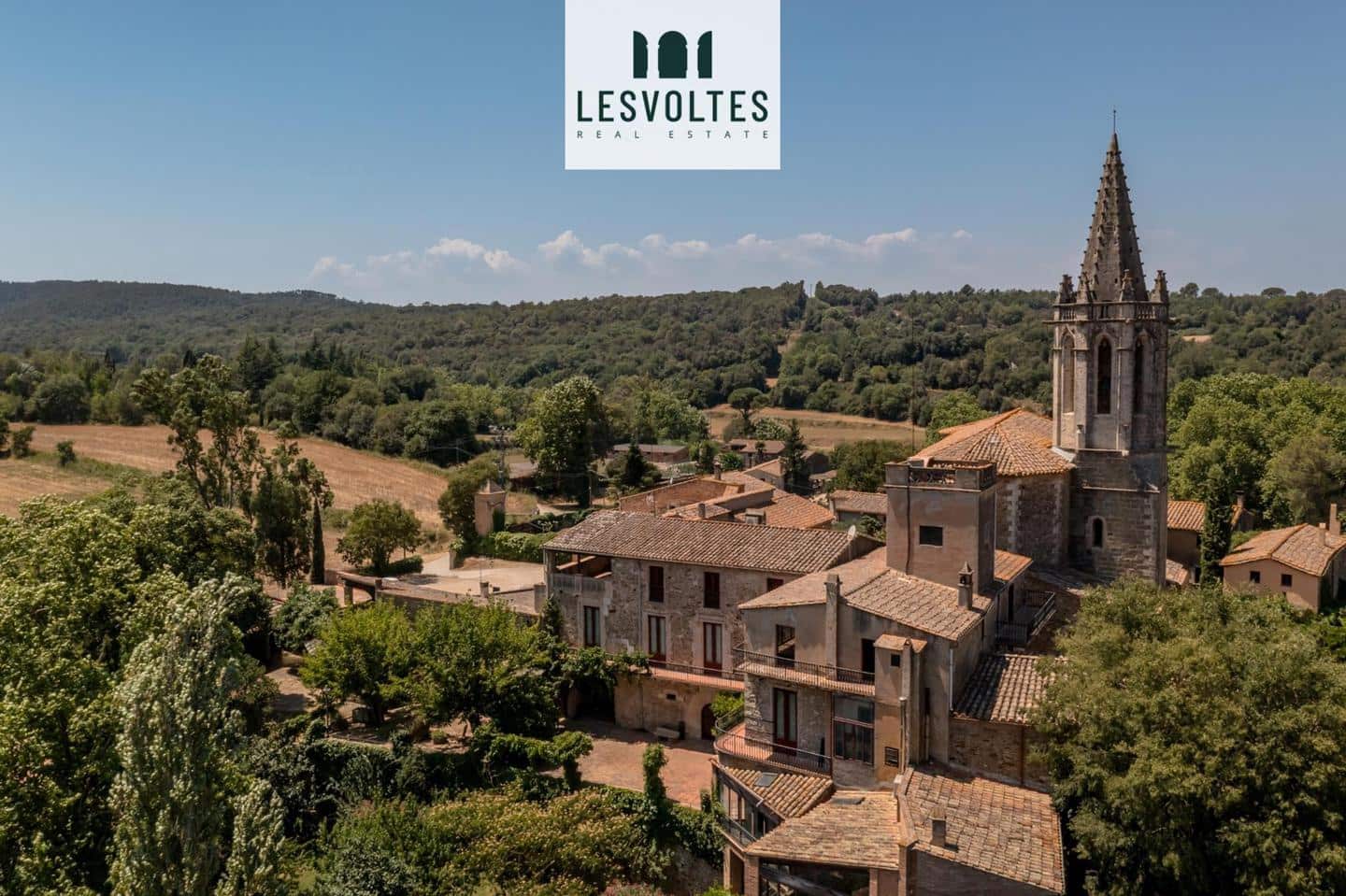 7 bedroom Villa for sale in Sant Marti Vell with garage - € 3,800,000 (Ref: 10081906)
