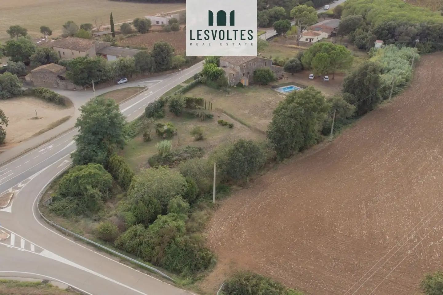 8 soveværelse Finca/Landehus til salg i Rupia med swimmingpool - € 1.275.000 (Ref: 10081908)