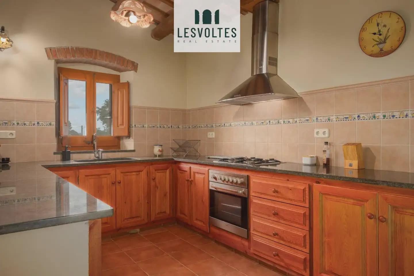 8 soveværelse Finca/Landehus til salg i Rupia med swimmingpool - € 1.275.000 (Ref: 10081908)