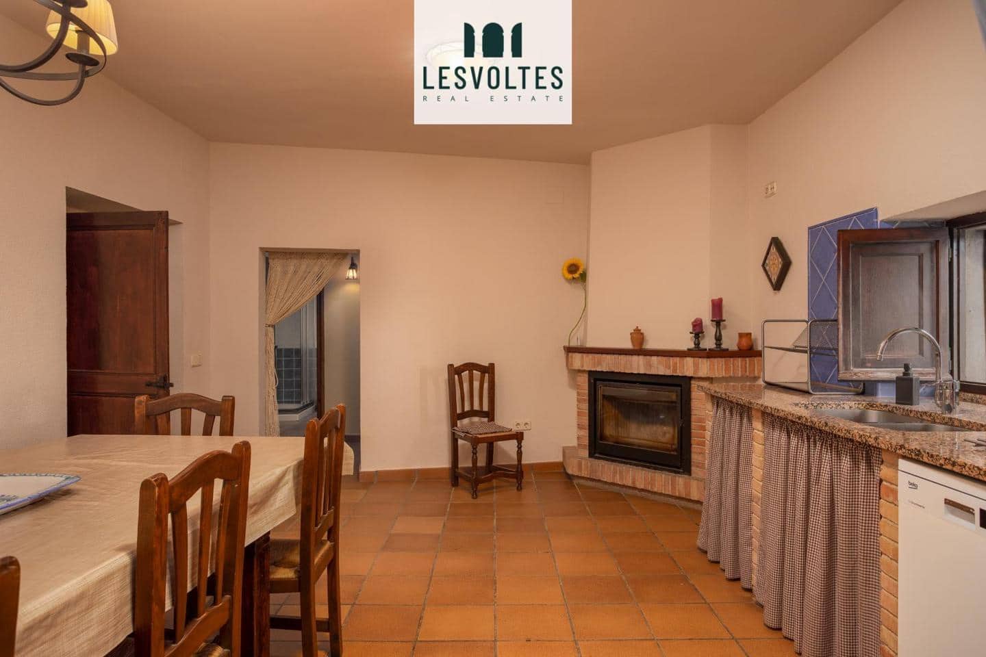 8 bedroom Villa for sale in Rupia with pool - € 1,275,000 (Ref: 10081908)