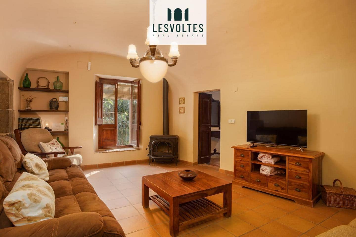 8 bedroom Villa for sale in Rupia with pool - € 1,275,000 (Ref: 10081908)
