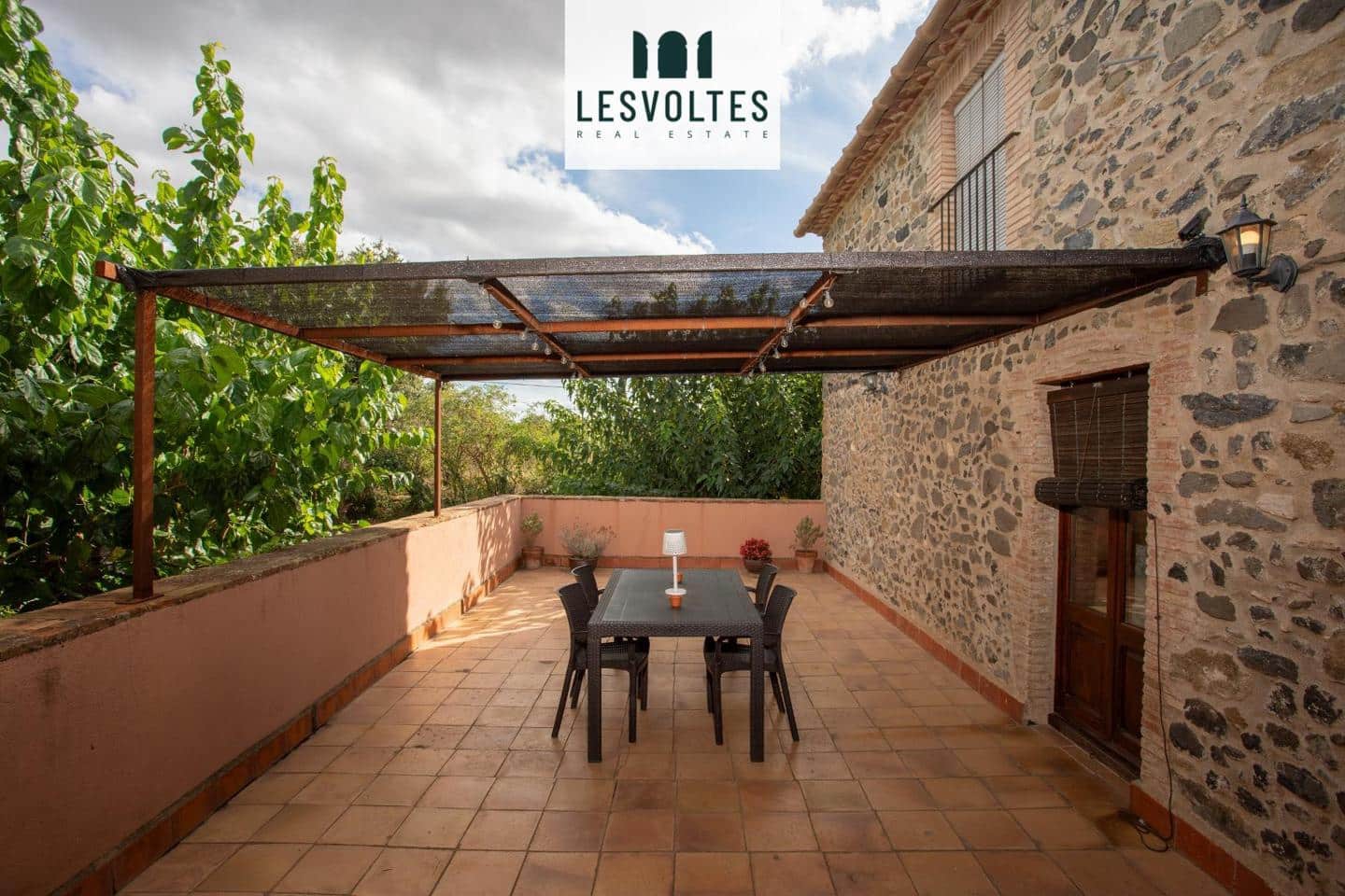 8 bedroom Villa for sale in Rupia with pool - € 1,275,000 (Ref: 10081908)
