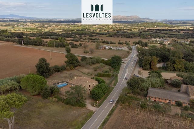 8 Zimmer Villa zu verkaufen in Rupià mit Pool - 1.275.000 € (Ref: 10081908)