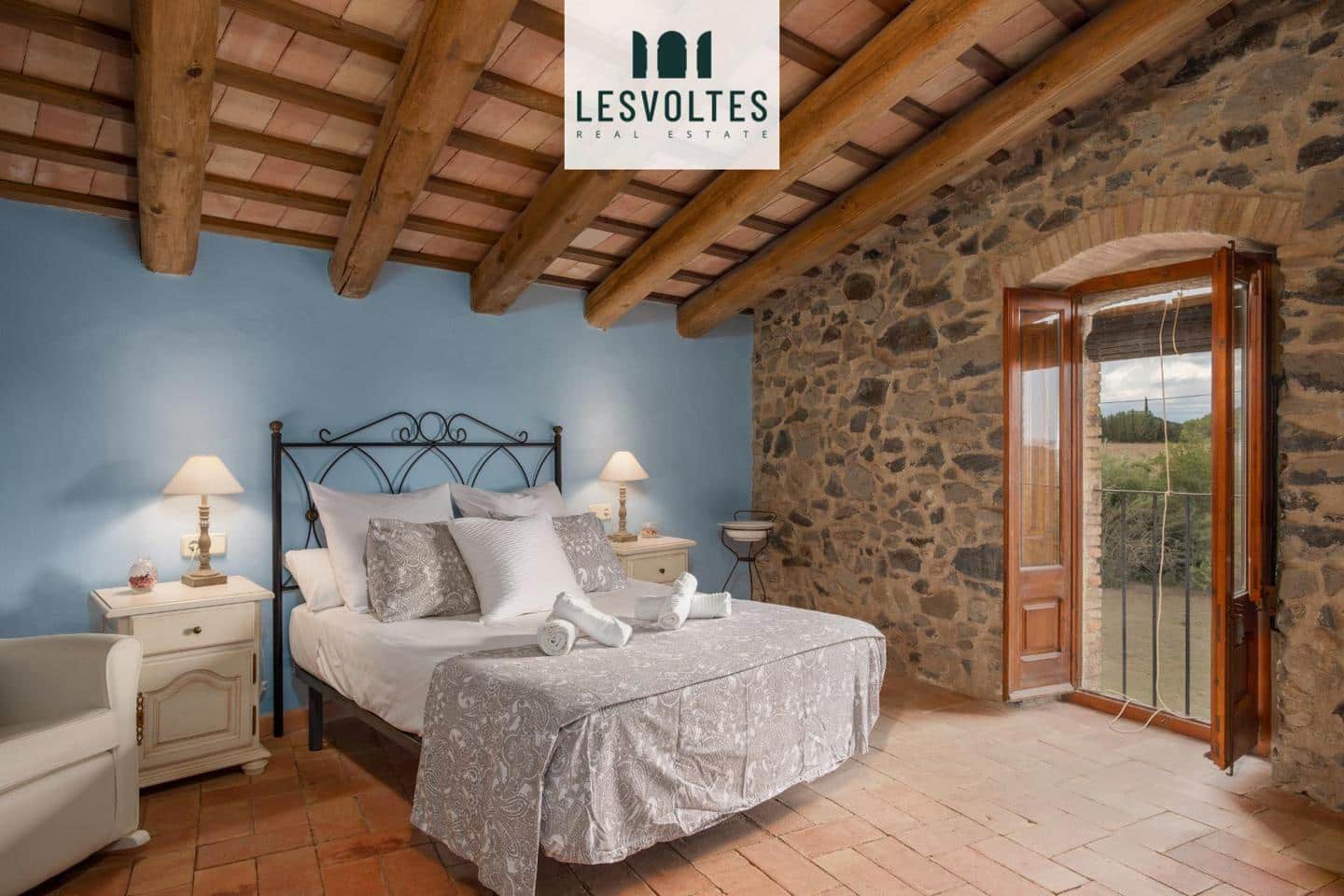 8 bedroom Villa for sale in Rupia with pool - € 1,275,000 (Ref: 10081908)