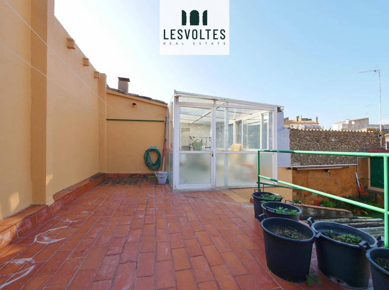 4 bedroom Villa for sale in Palafrugell - € 350,000 (Ref: 10081909)