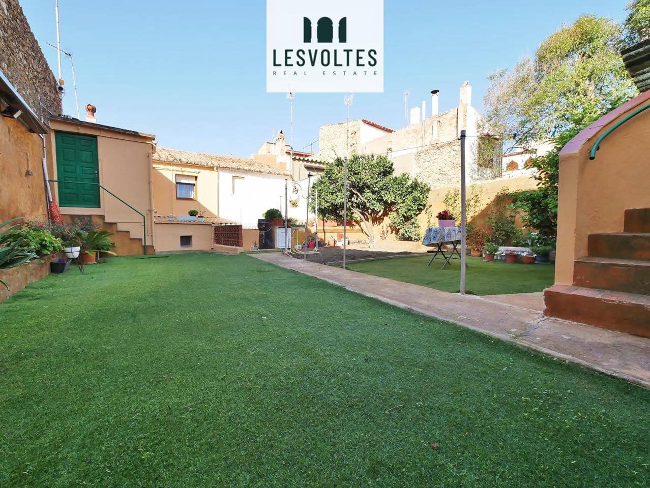 4 bedroom Villa for sale in Palafrugell - € 350,000 (Ref: 10081909)